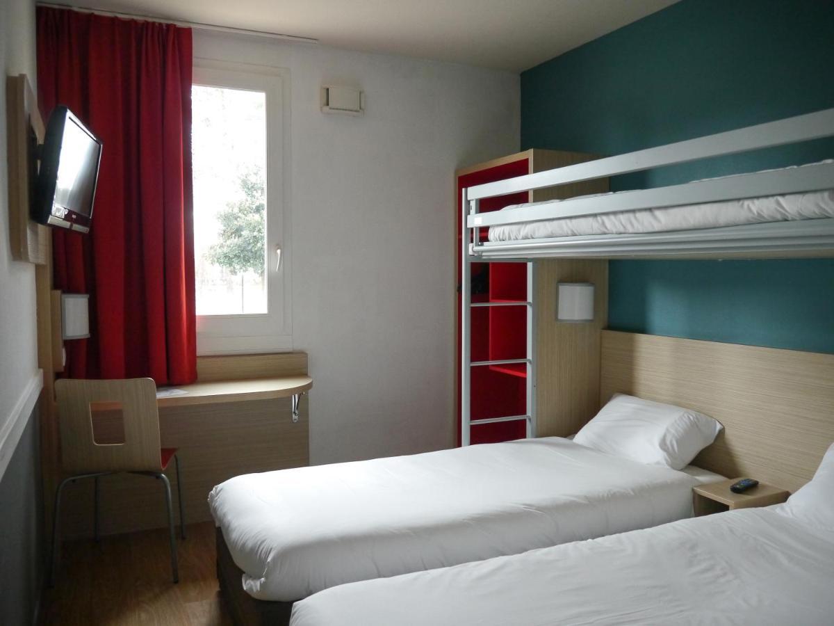 Kyriad Direct Mont De Marsan - St Avit Saint-Avit  Екстер'єр фото