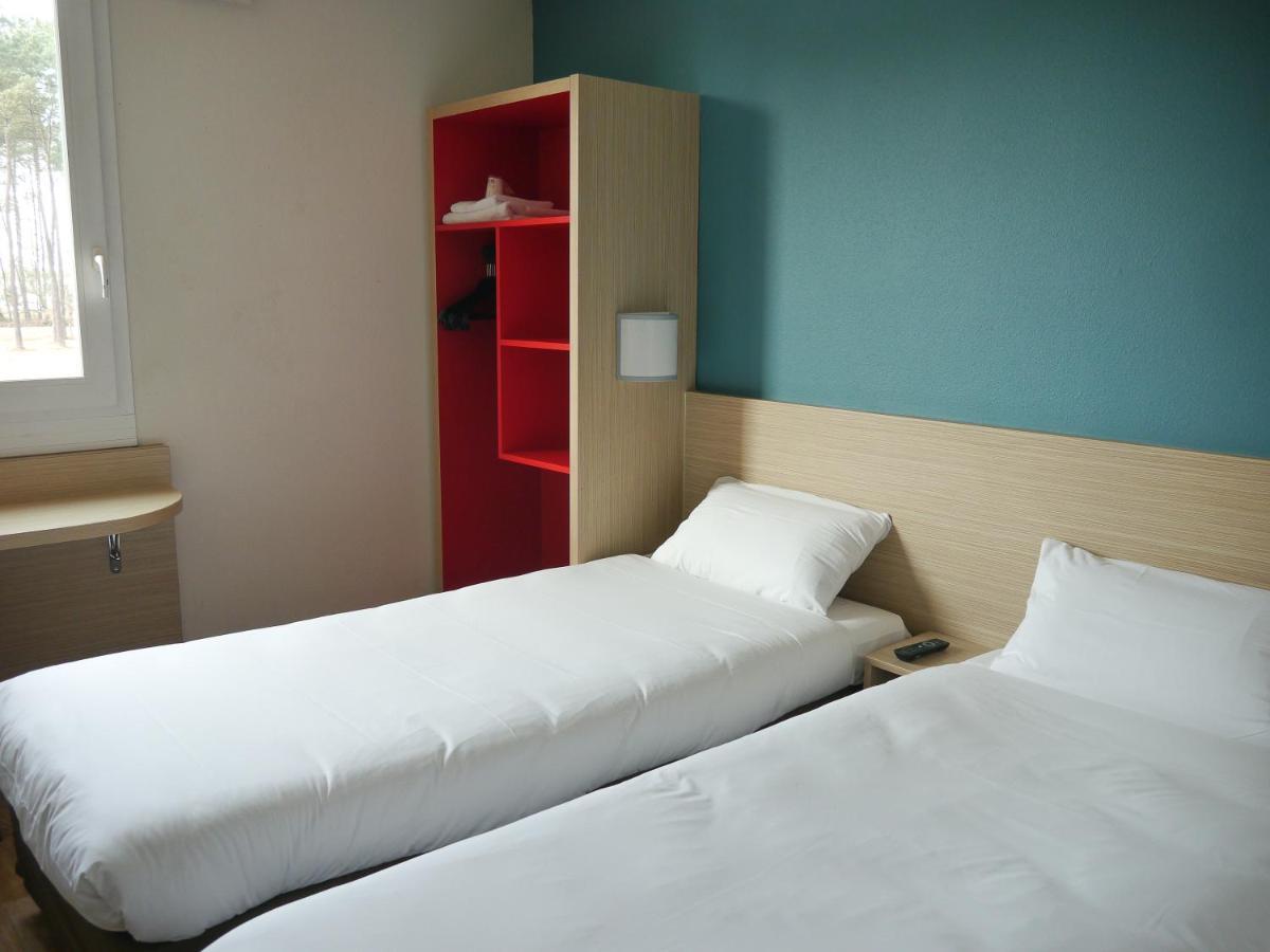 Kyriad Direct Mont De Marsan - St Avit Saint-Avit  Екстер'єр фото