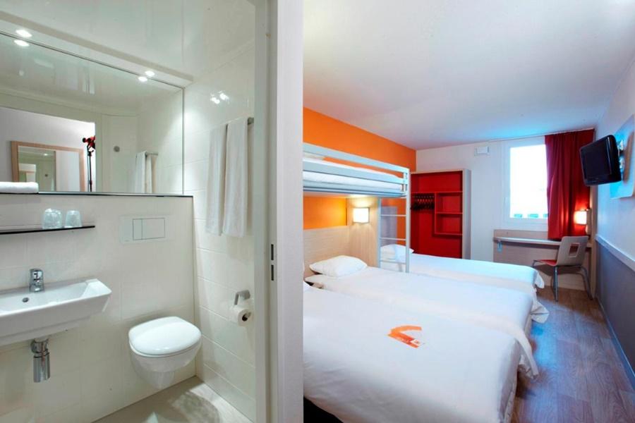 Kyriad Direct Mont De Marsan - St Avit Saint-Avit  Екстер'єр фото