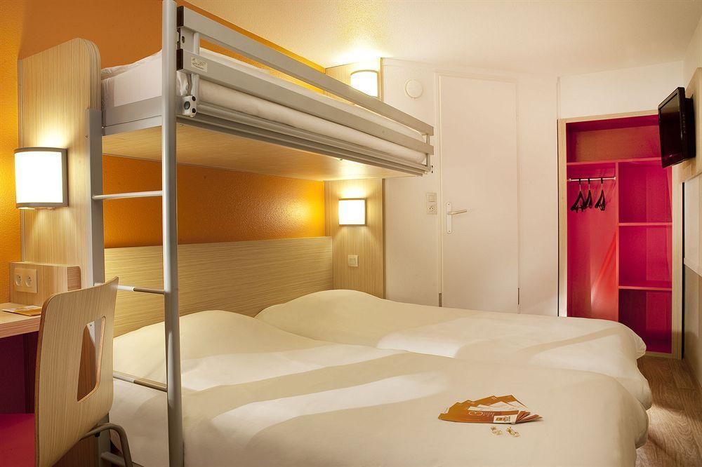 Kyriad Direct Mont De Marsan - St Avit Saint-Avit  Екстер'єр фото